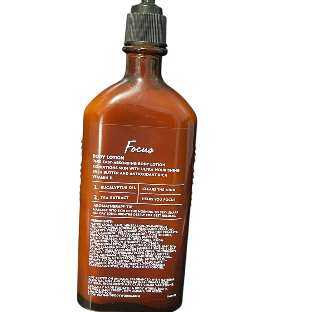 Bath & Body Works Aromatherapy Eucalyptus Tea Body Lotion - Brown and Blue - Picture 2 of 2